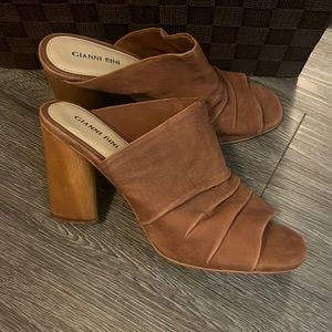 Gianni Bini Cognac Heeled Mule, Size 9